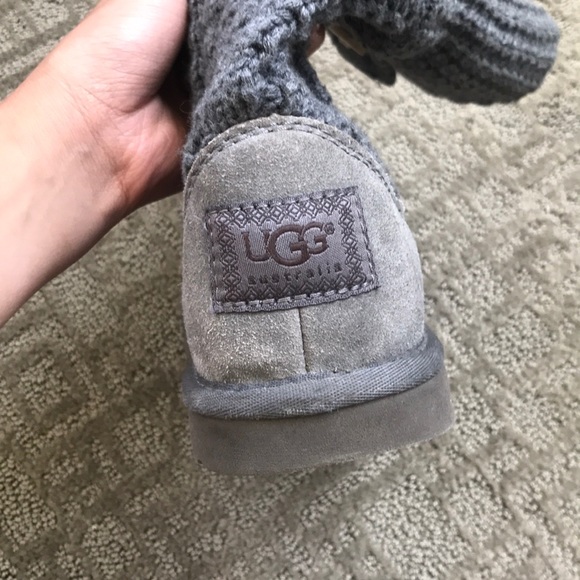 Grey Knit Ugg Boots - Picture 3 of 4